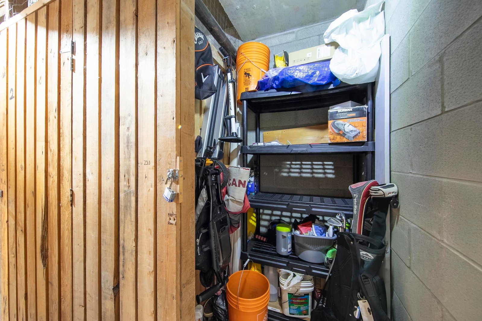 Listing Image 33