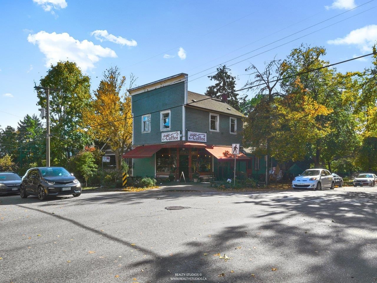 Listing Image 23