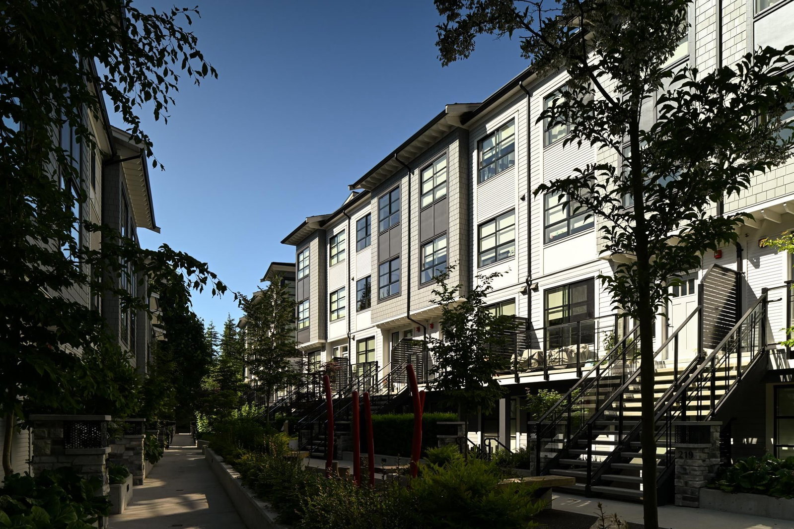 Listing Image 28