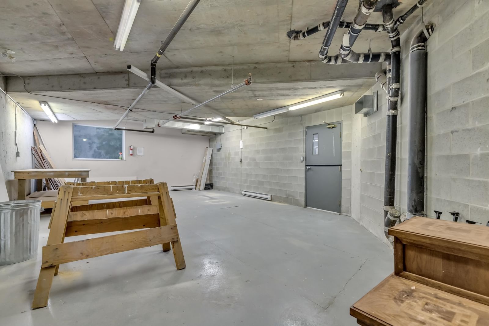 Listing Image 37