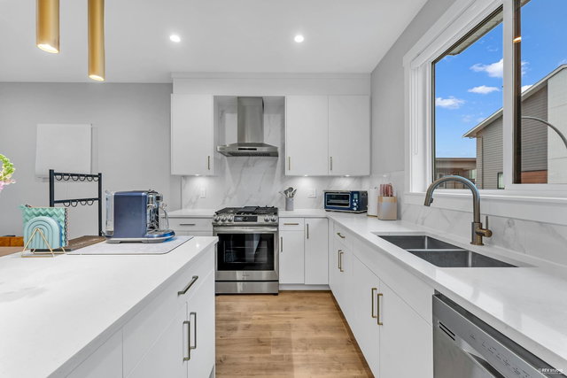 48 - 1639 162 Street