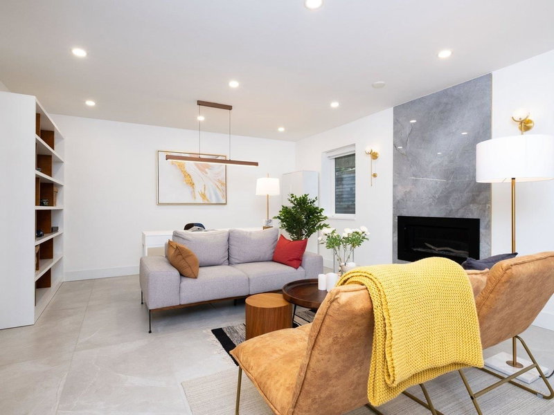 4283 Capilano Road, North Vancouver, V7R 4J6 | Image 3