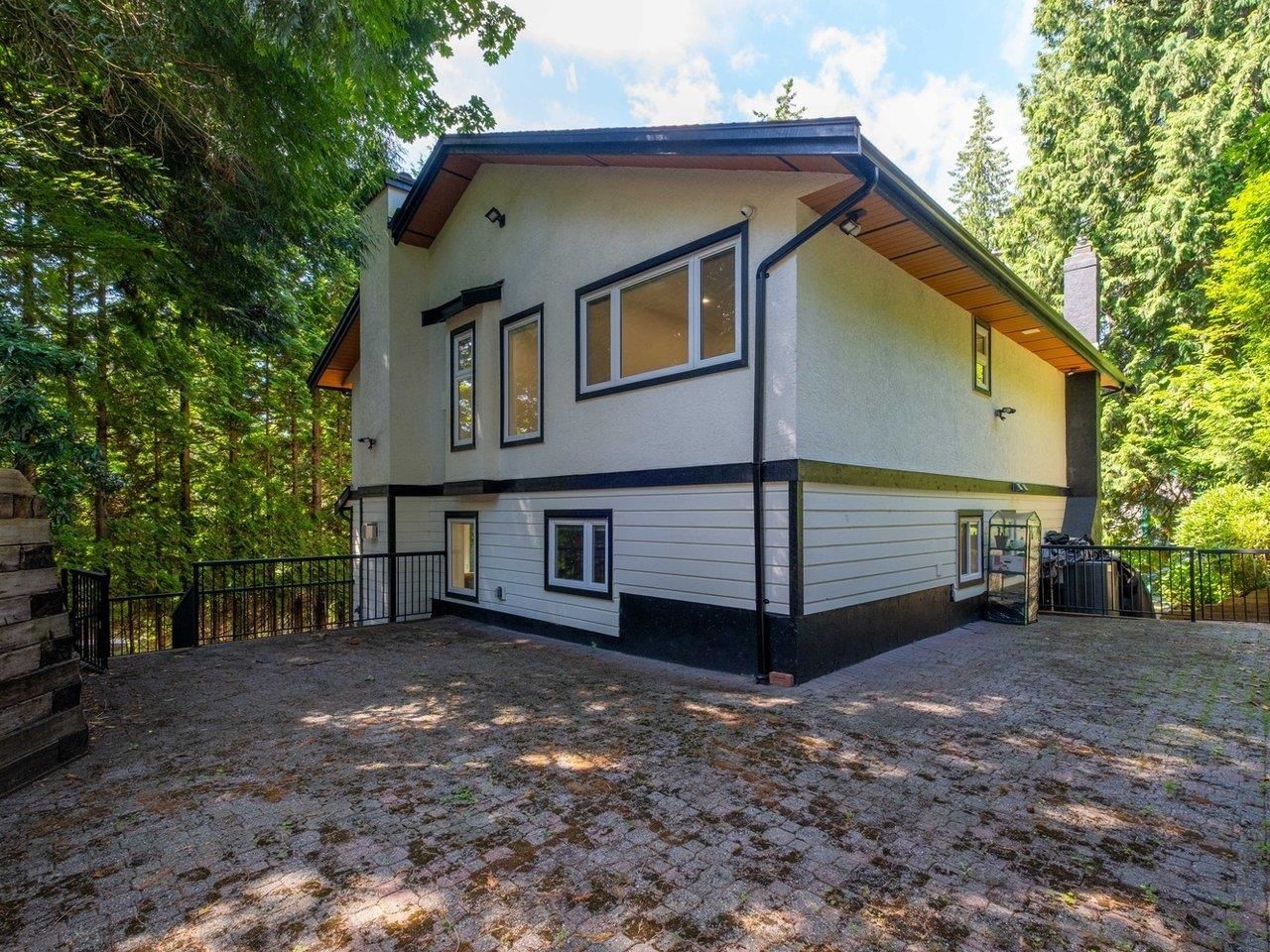 Listing Image 38