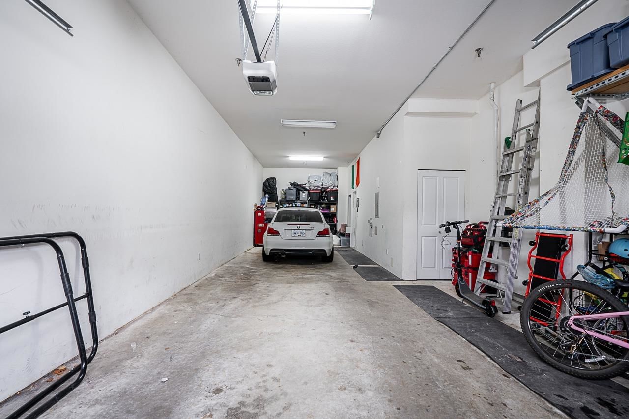 Listing Image 29