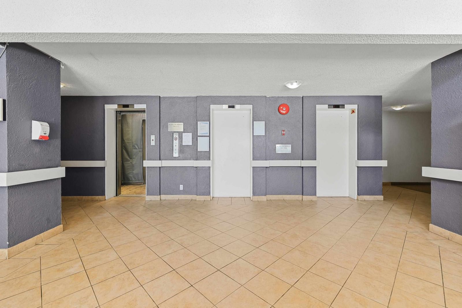 Listing Image 26