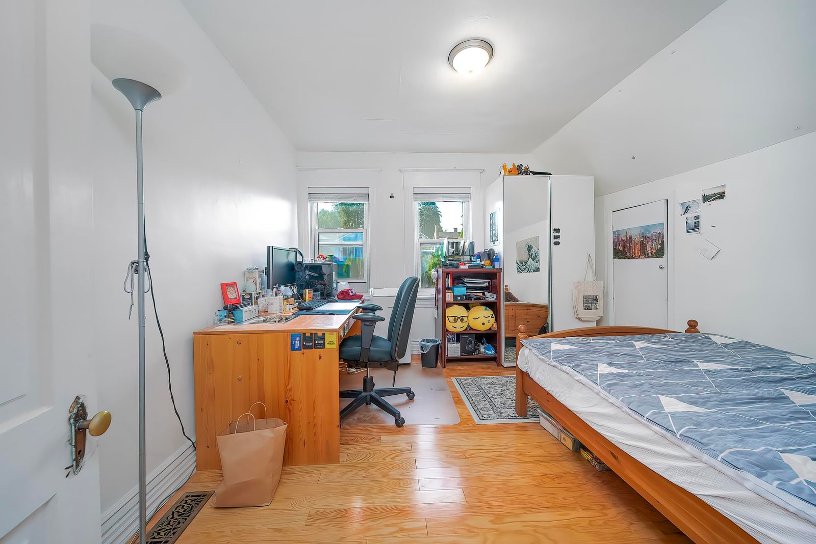 Listing Image 23