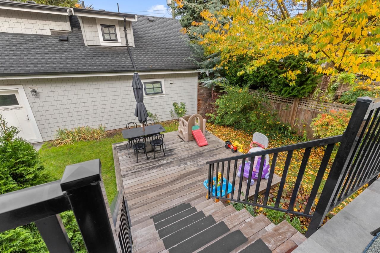 Listing Image 16