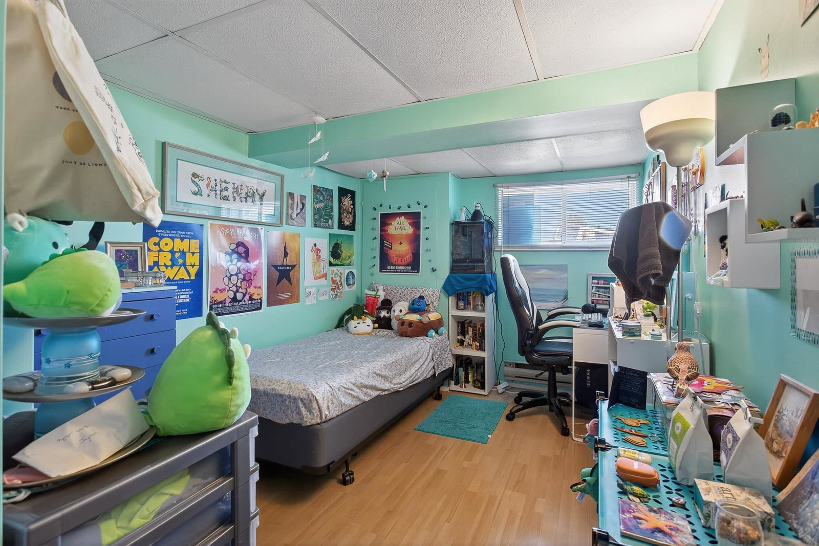 Listing Image 14