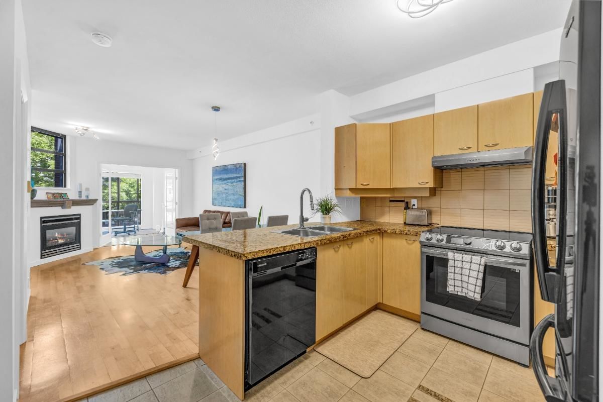 Listing Image 15