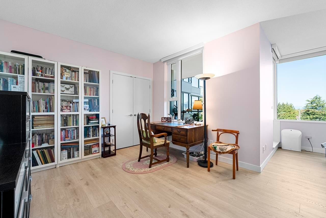 Listing Image 17