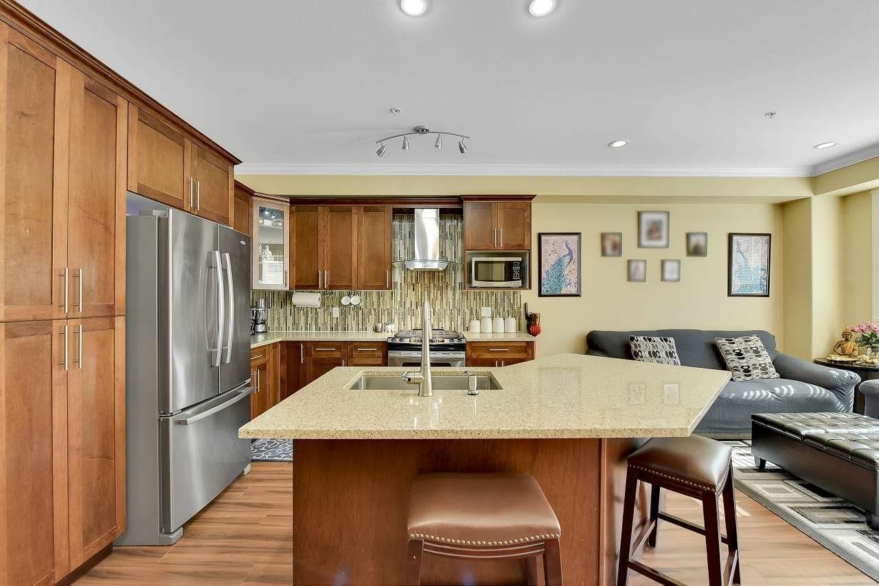 Listing Image 15