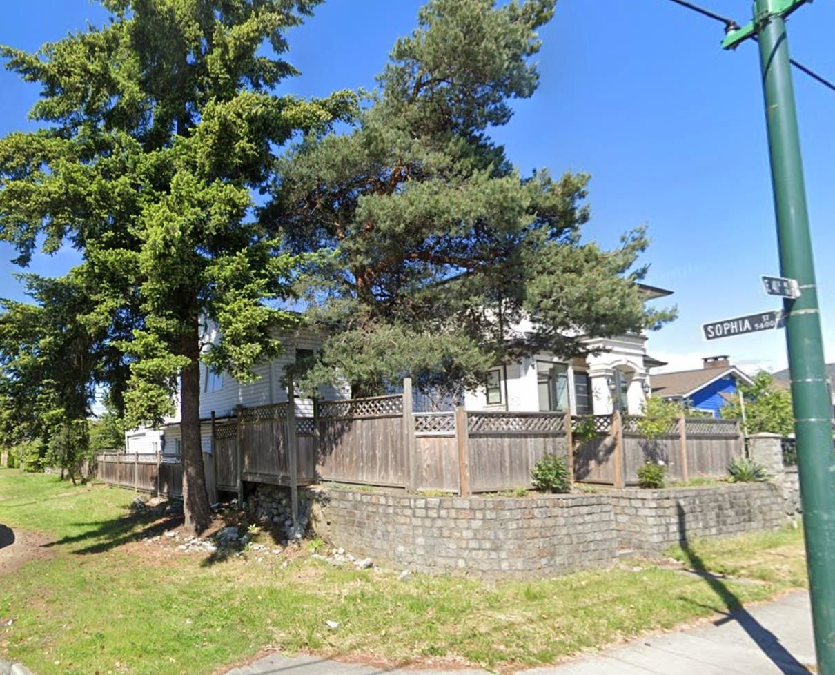 Listing Image 9