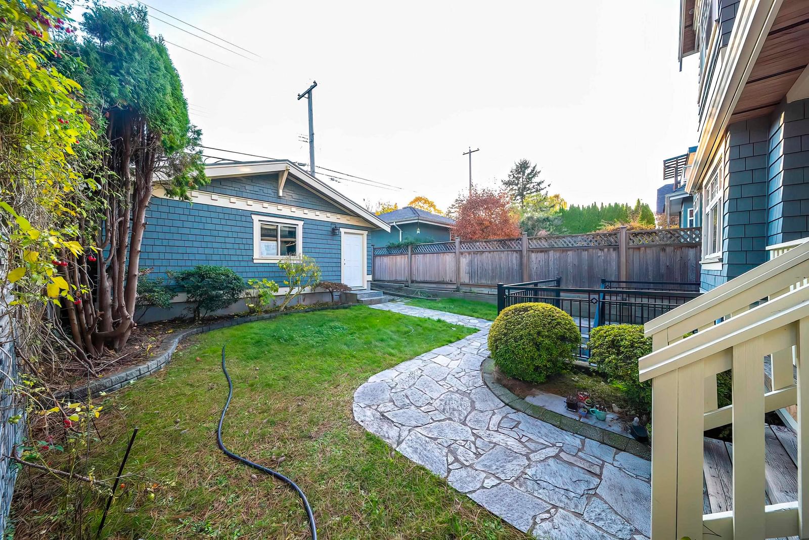 Listing Image 33