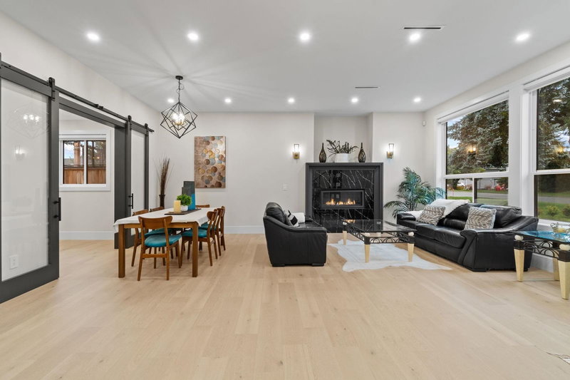 841 Rondeau Street, Coquitlam, V3J 5Z4 | Image 3