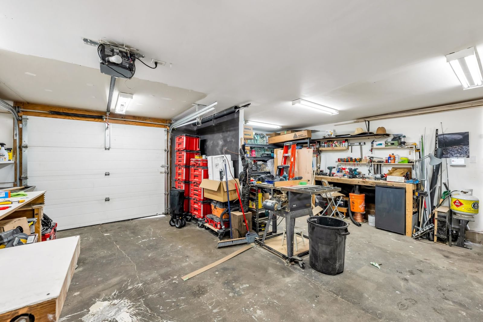 Listing Image 17