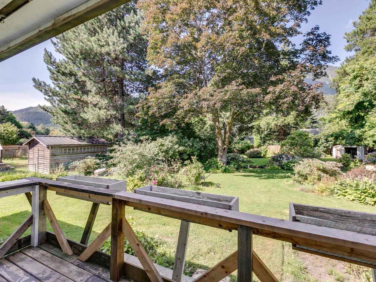 Listing Image 16