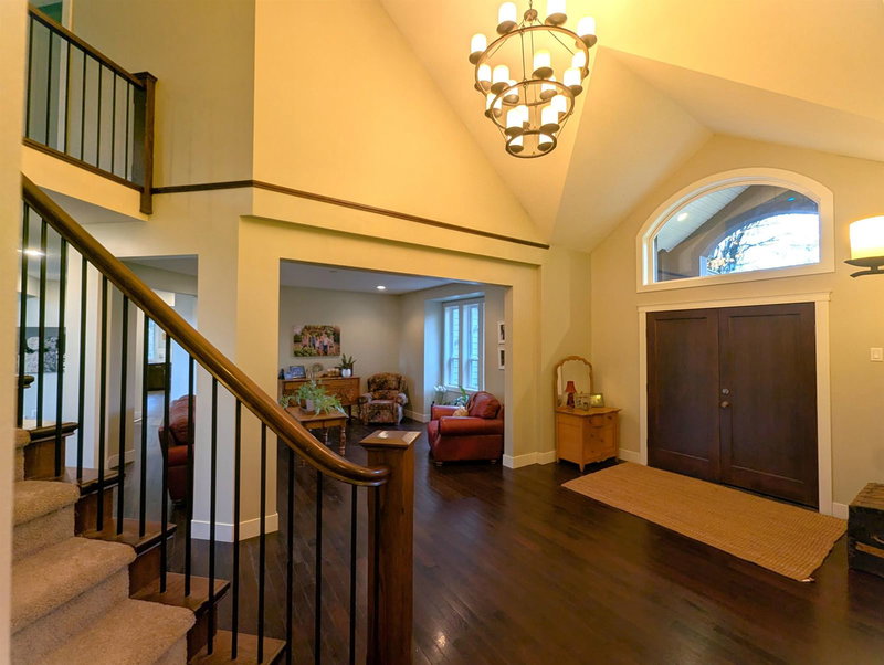 43350 Hillkeep Place, Chilliwack, V2R 4A4 | Image 3