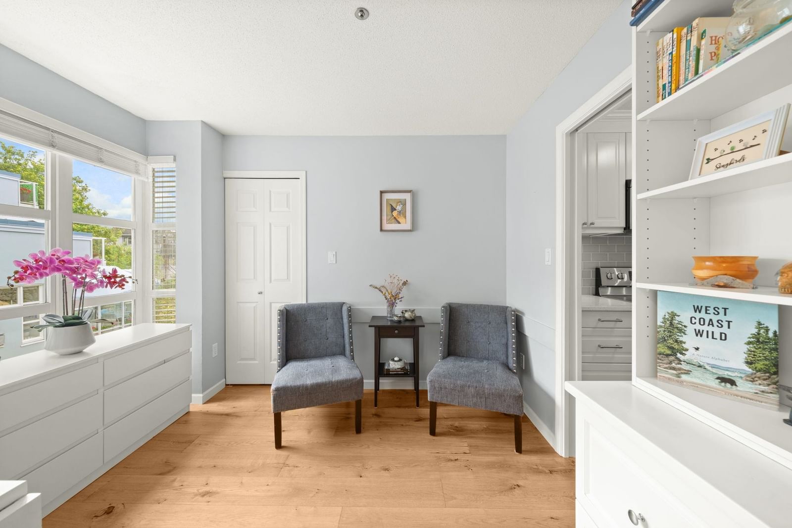 Listing Image 15