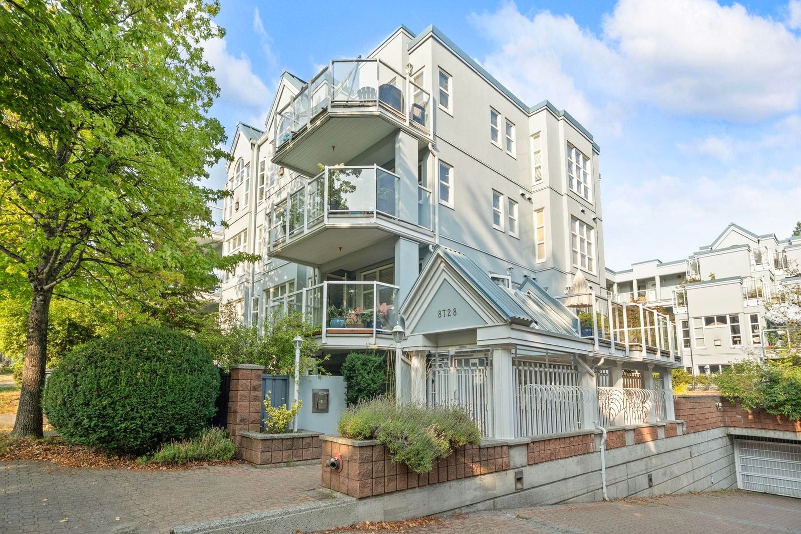 Listing Image 19