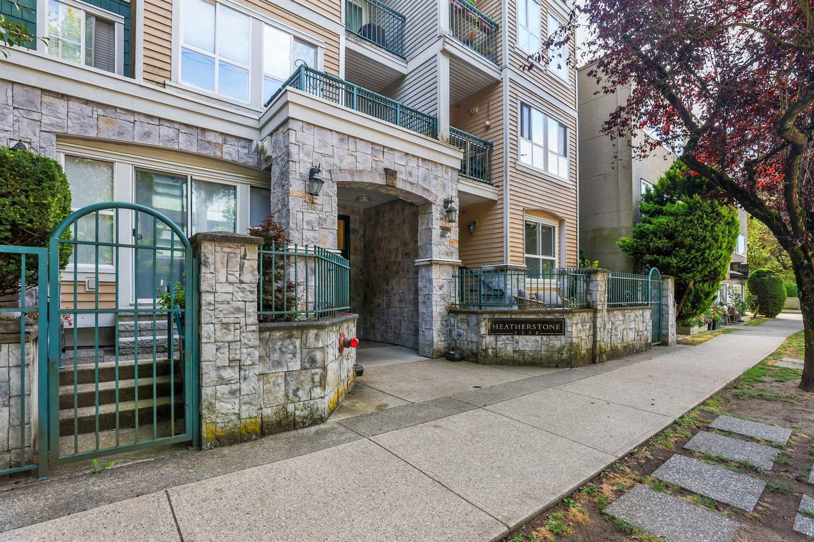 Listing Image 21