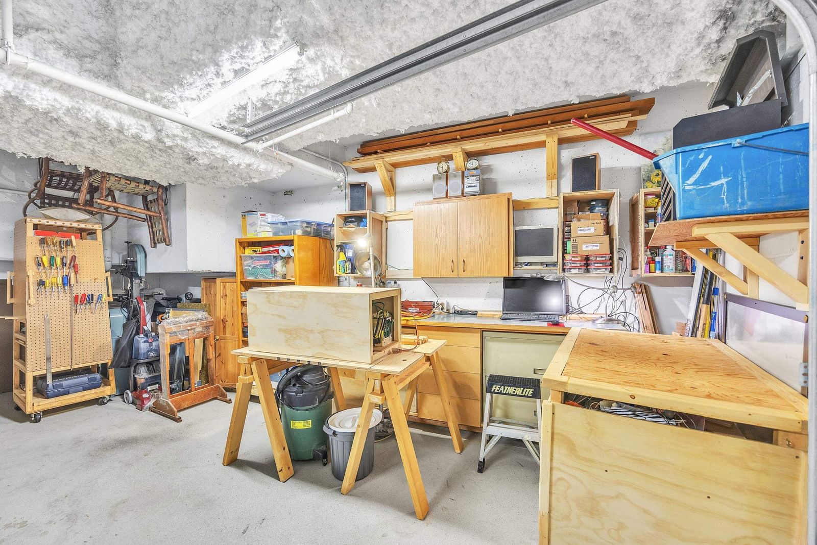Listing Image 32