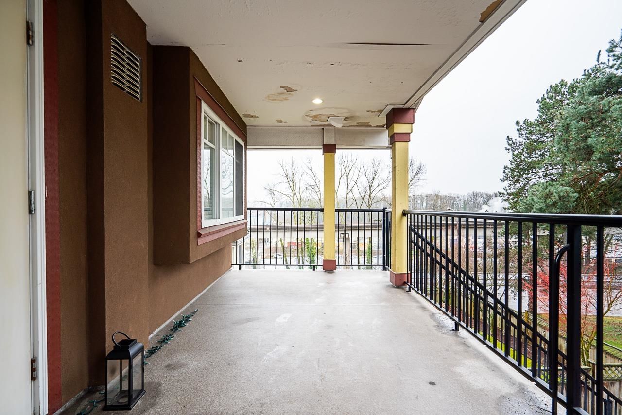 Listing Image 33
