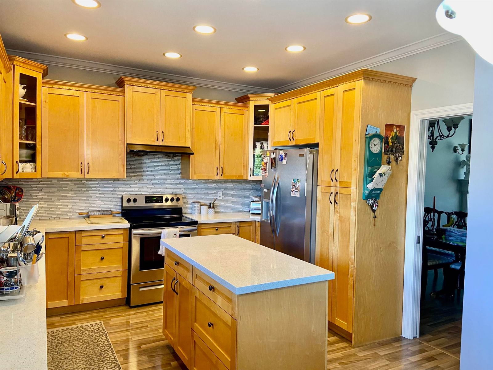 Listing Image 10