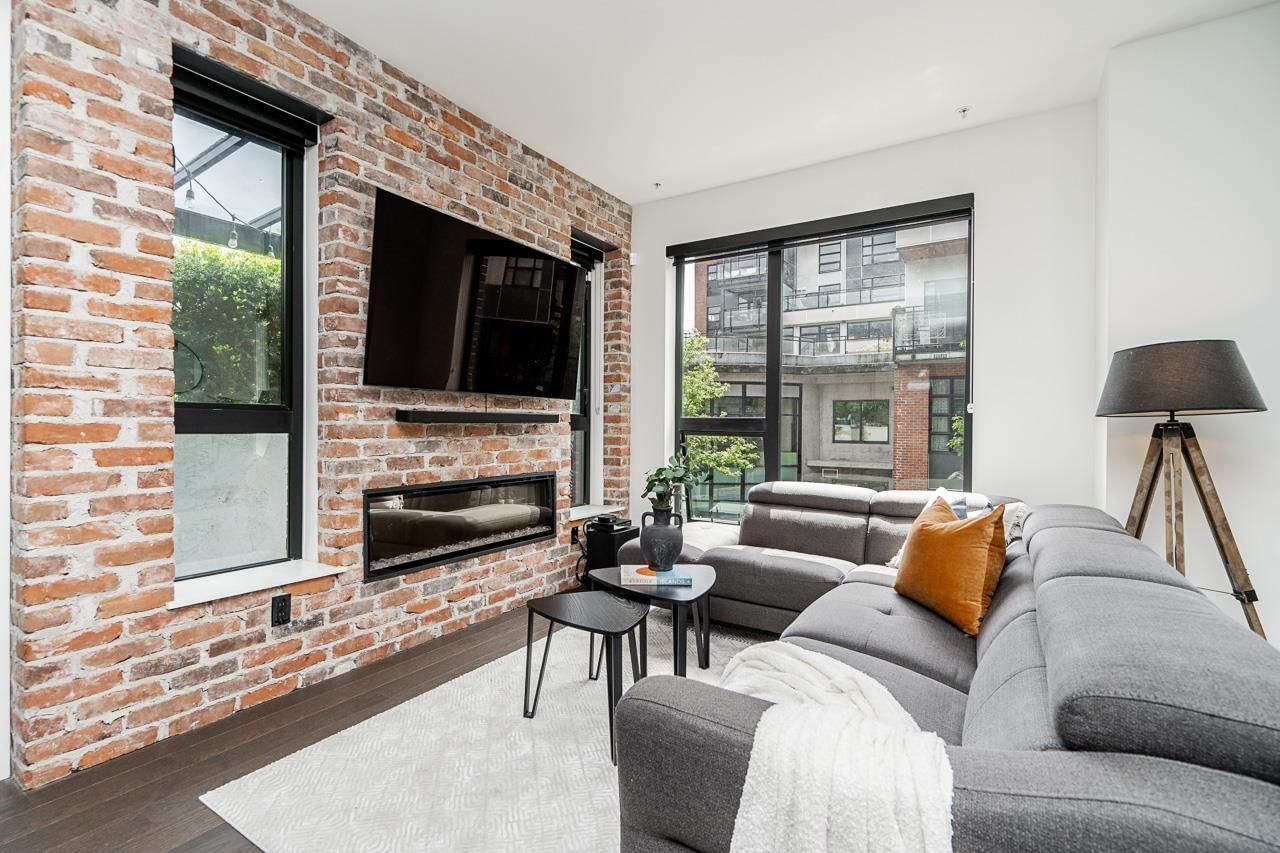Listing Image 12