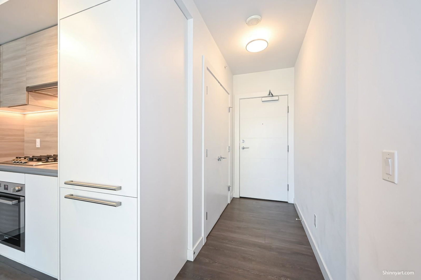 Listing Image 16