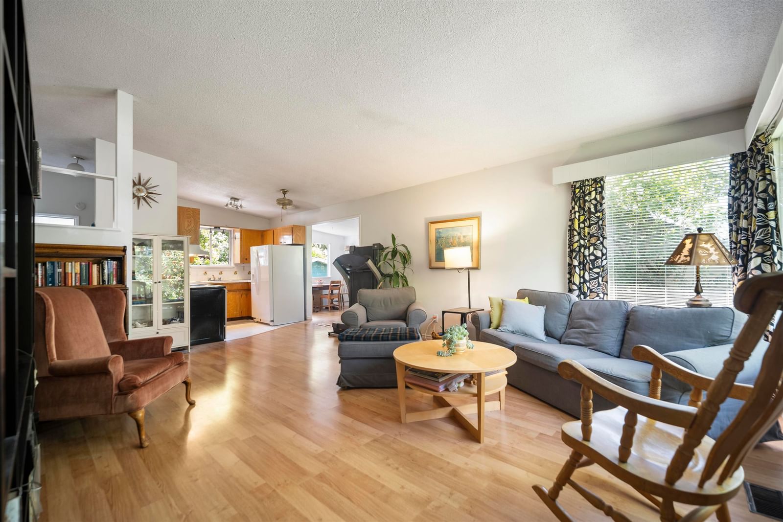 Listing Image 18