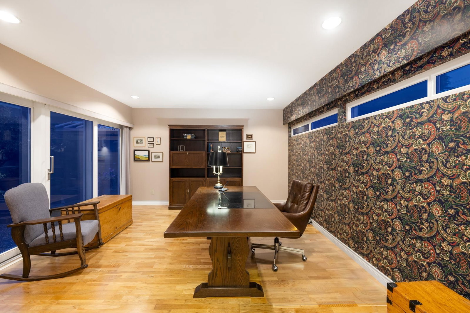 Listing Image 21