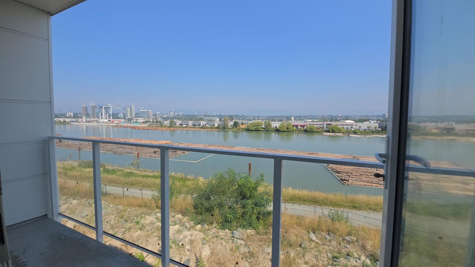 Listing Image 23