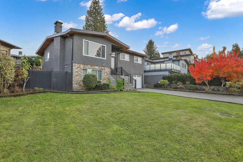 8225 Burnfield Crescent, Burnaby, V5E 3W6 | Image 3