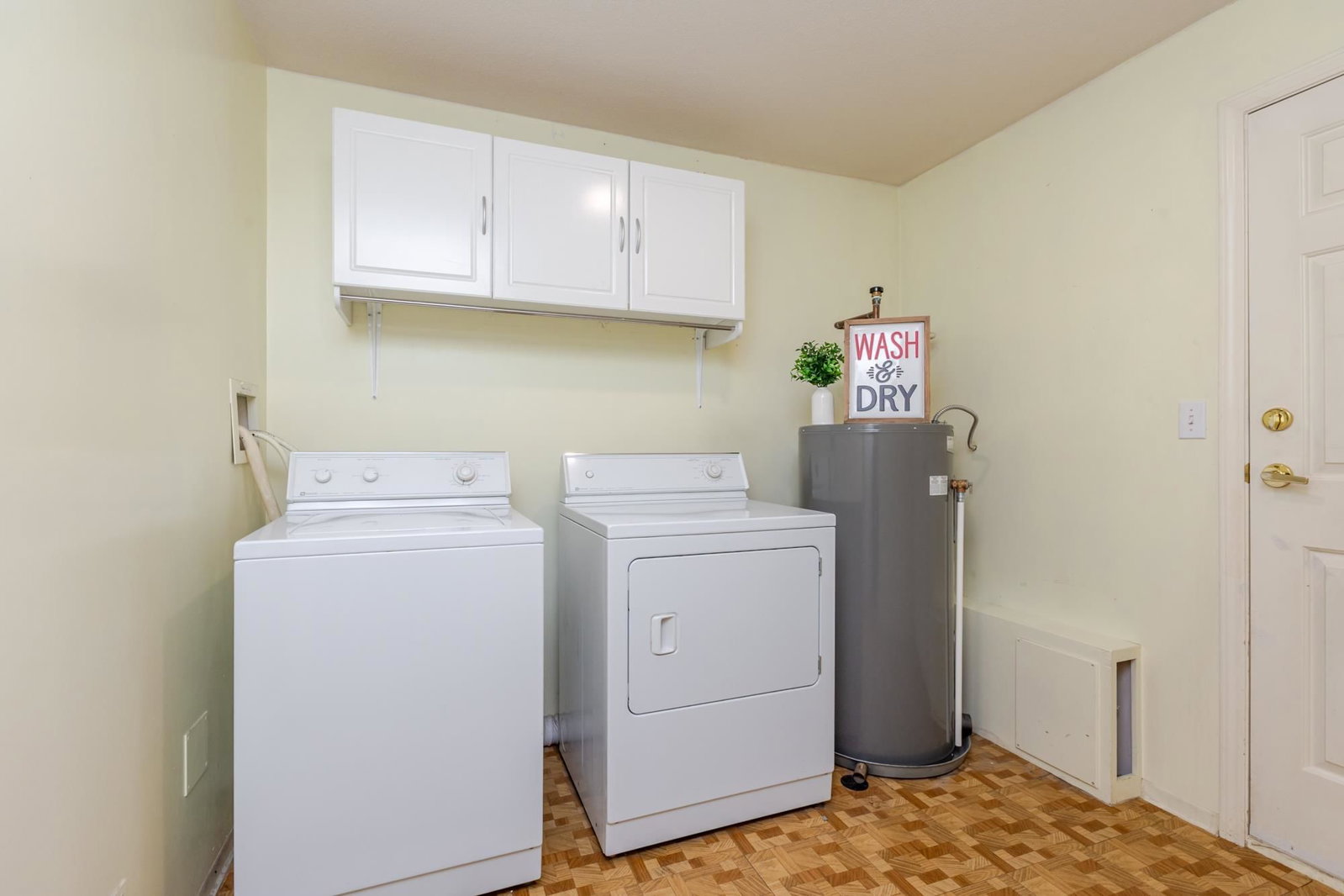 Listing Image 20