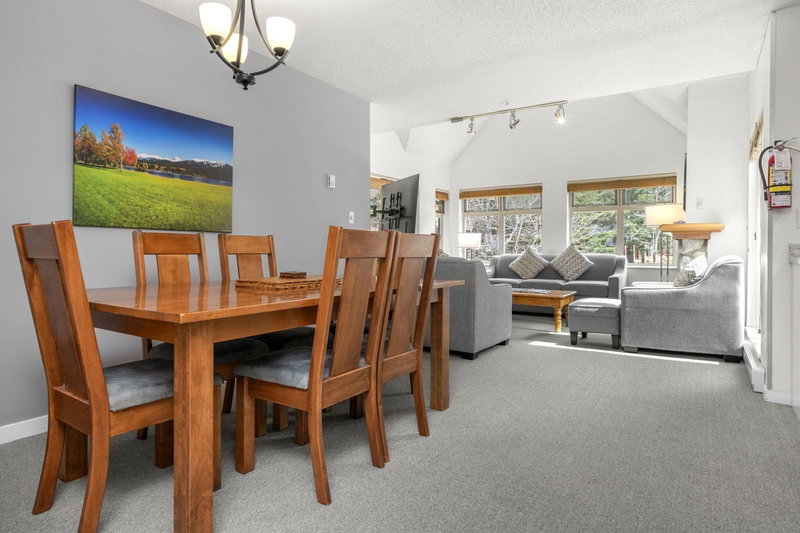 231 W51 - 2050 Lake Placid Road, Whistler, V8E 0B6 | Image 3