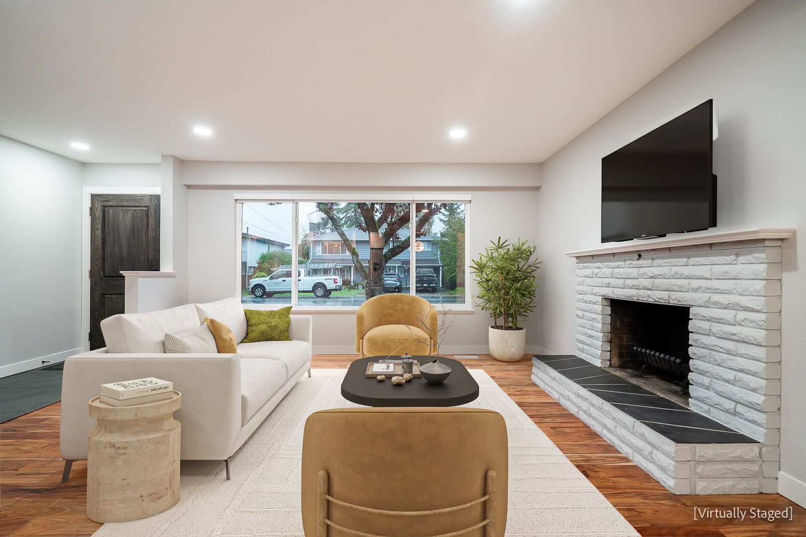 Listing Image 10