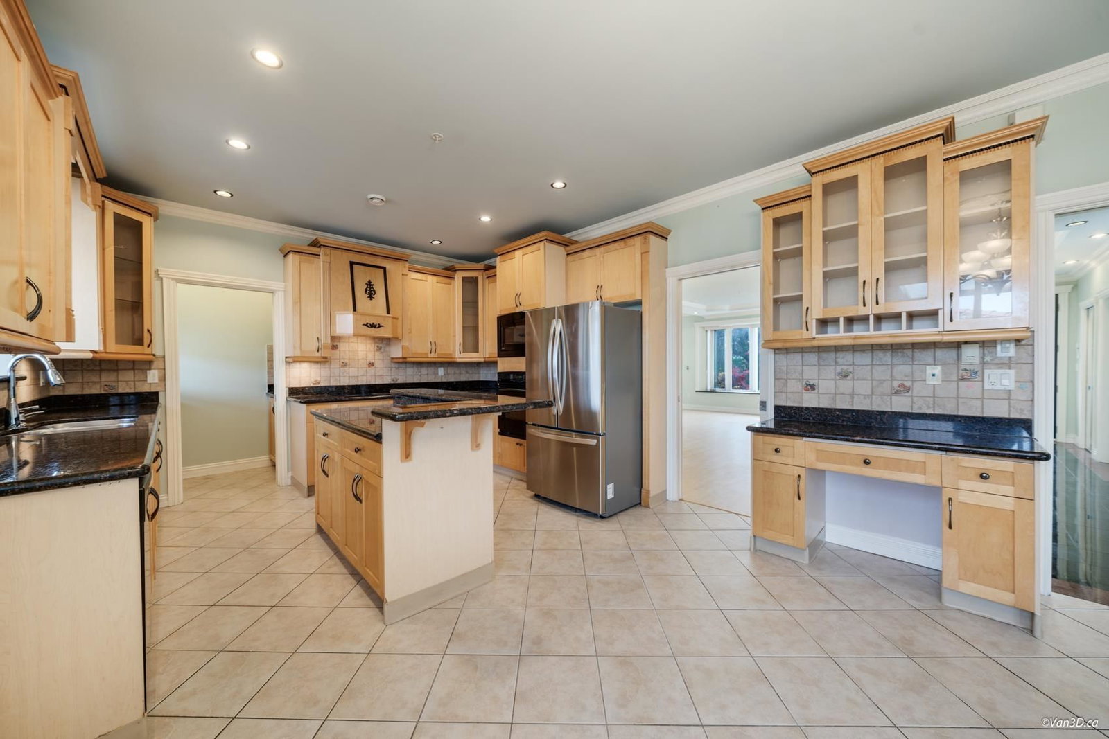 Listing Image 11