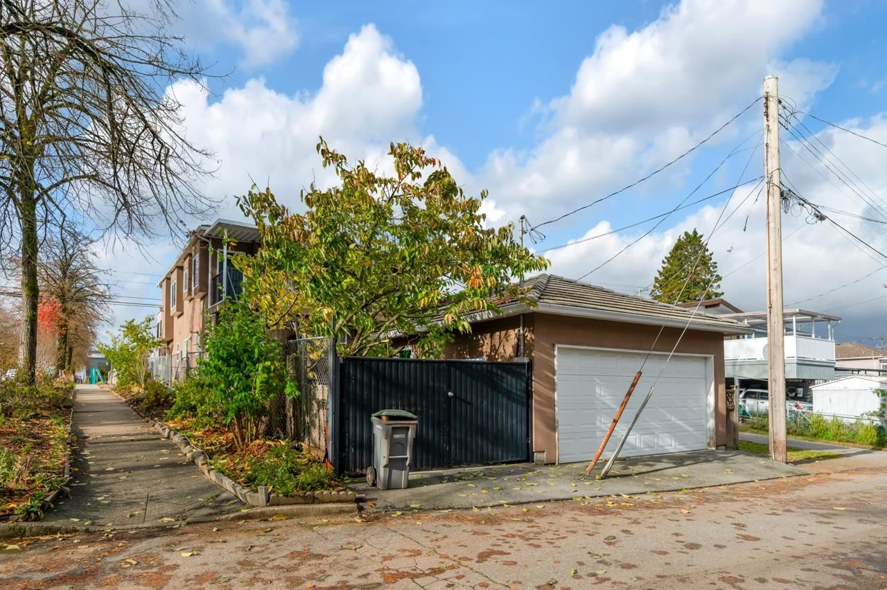 Listing Image 22