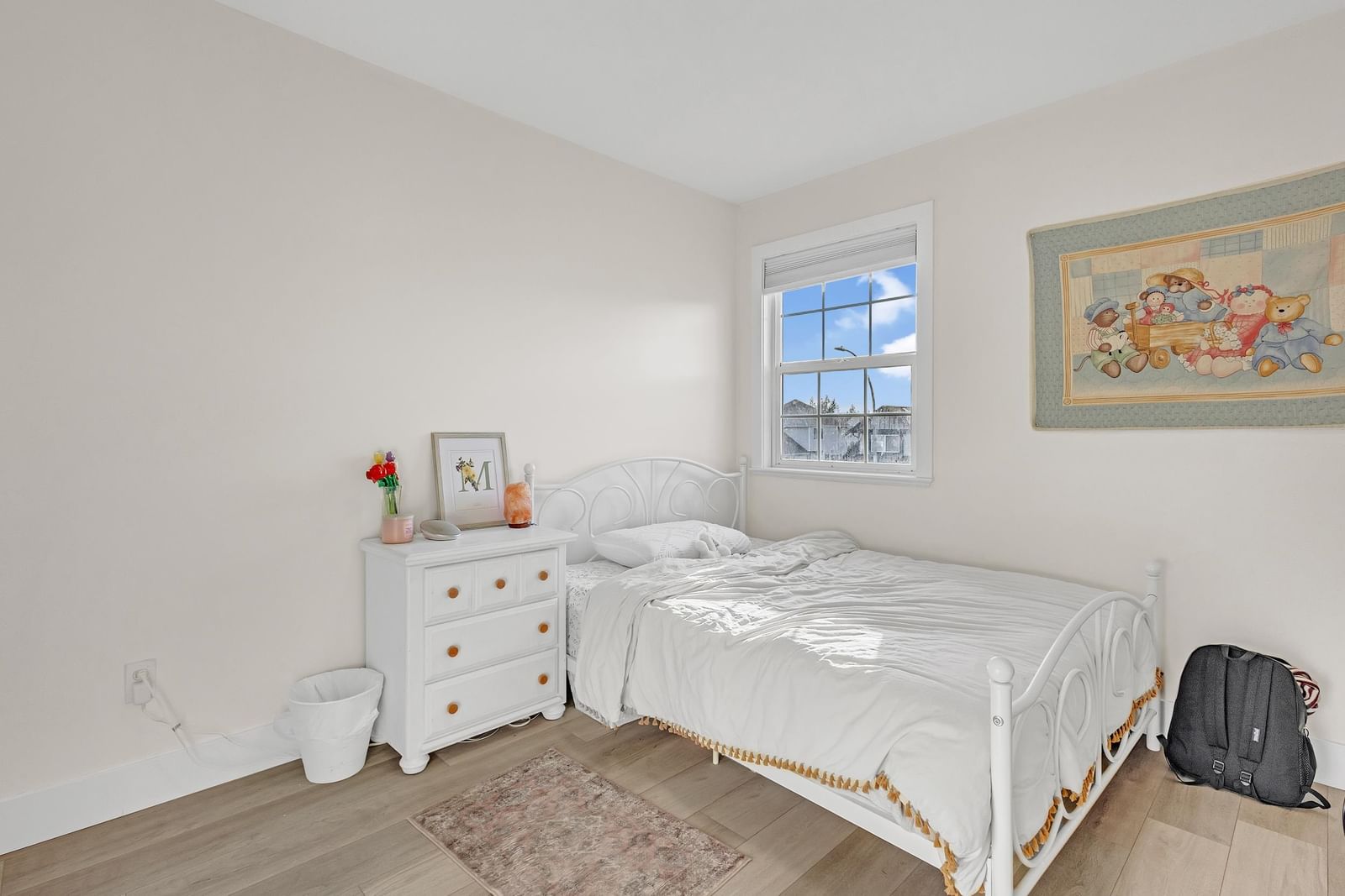 Listing Image 14