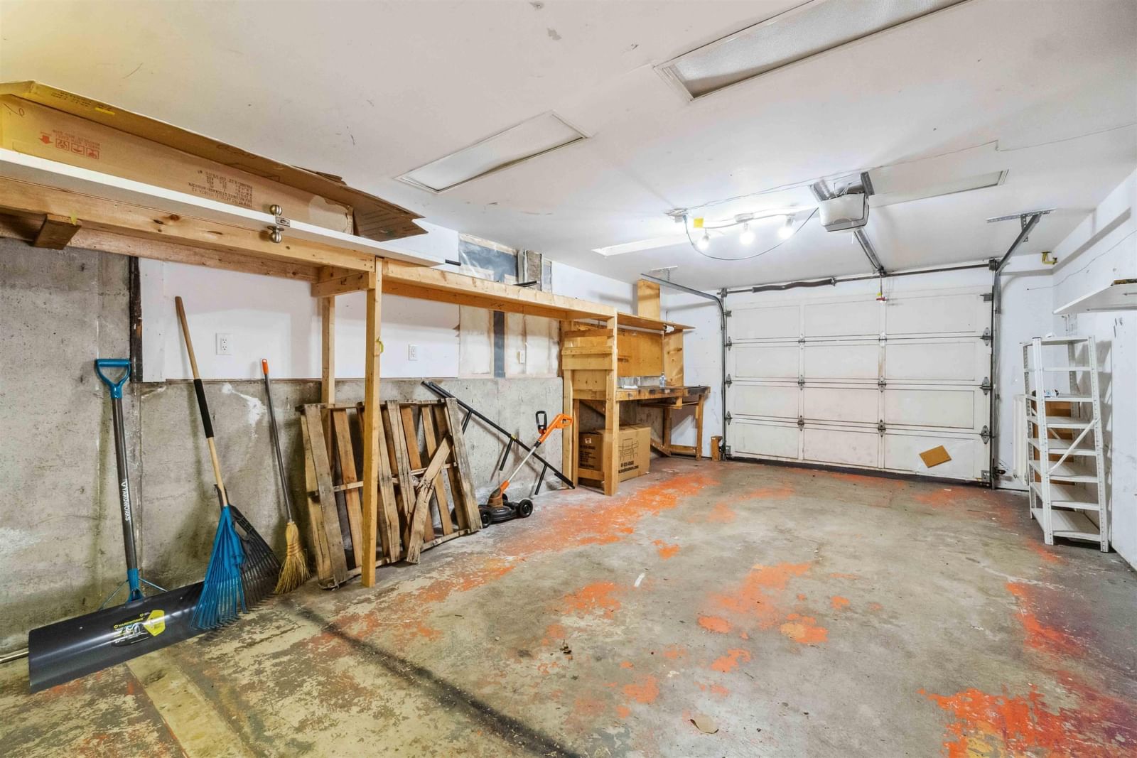 Listing Image 23