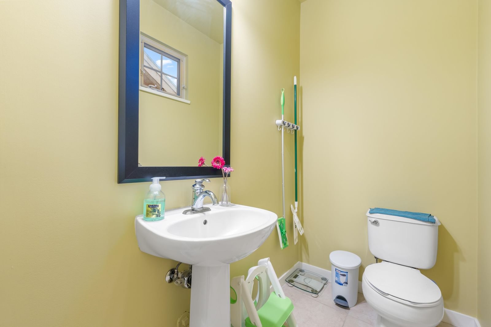 Listing Image 13