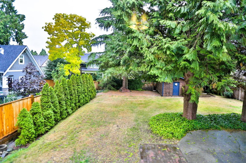 12567 26a Avenue, Surrey, V4A 2M3 | Image 2