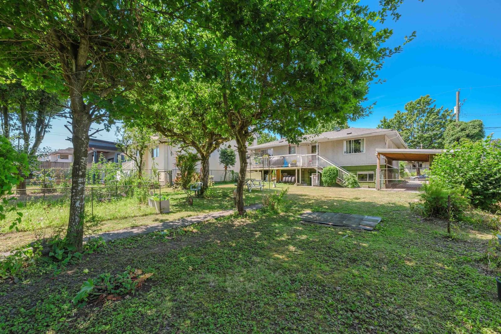 Listing Image 15
