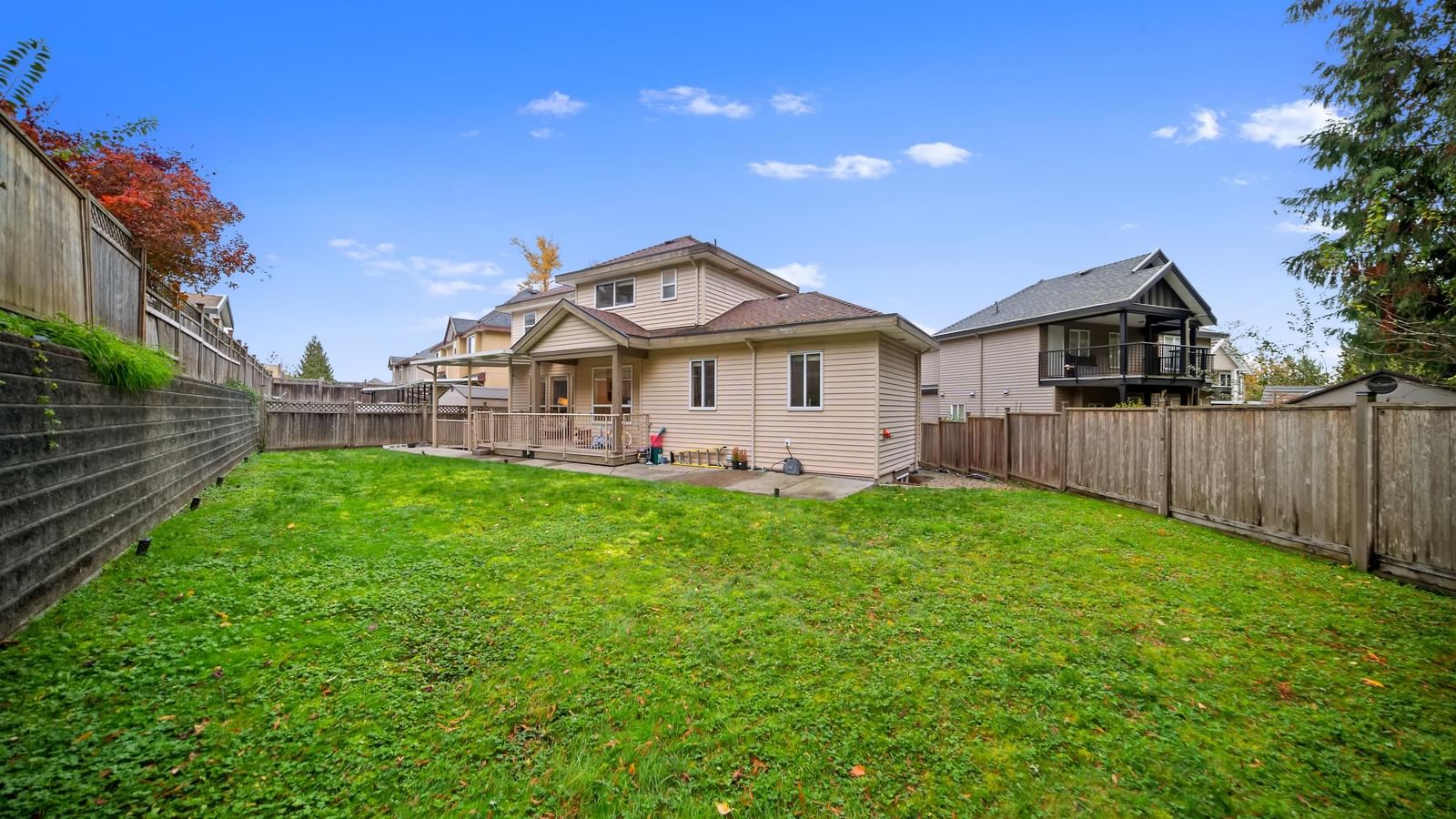 Listing Image 12