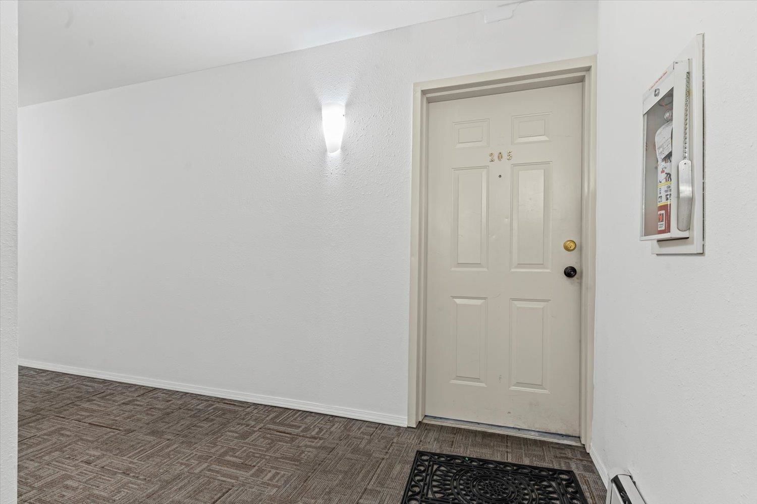 Listing Image 24