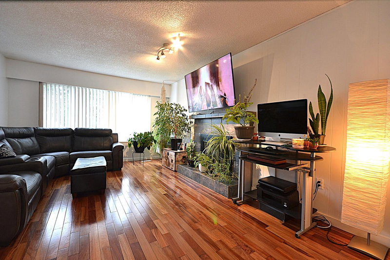 11717 209 Street, Maple Ridge, V2X 7S6 | Image 2