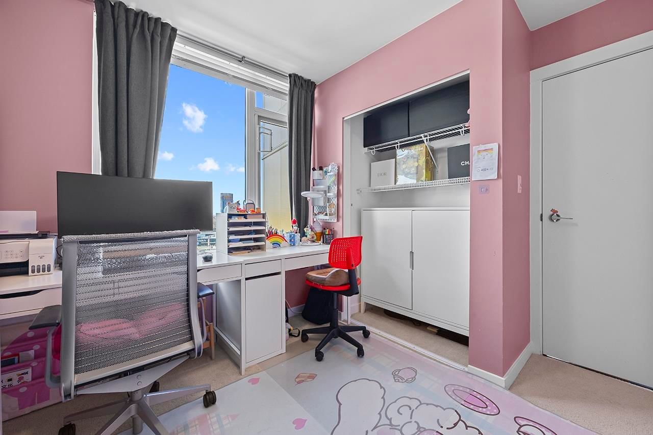 Listing Image 18