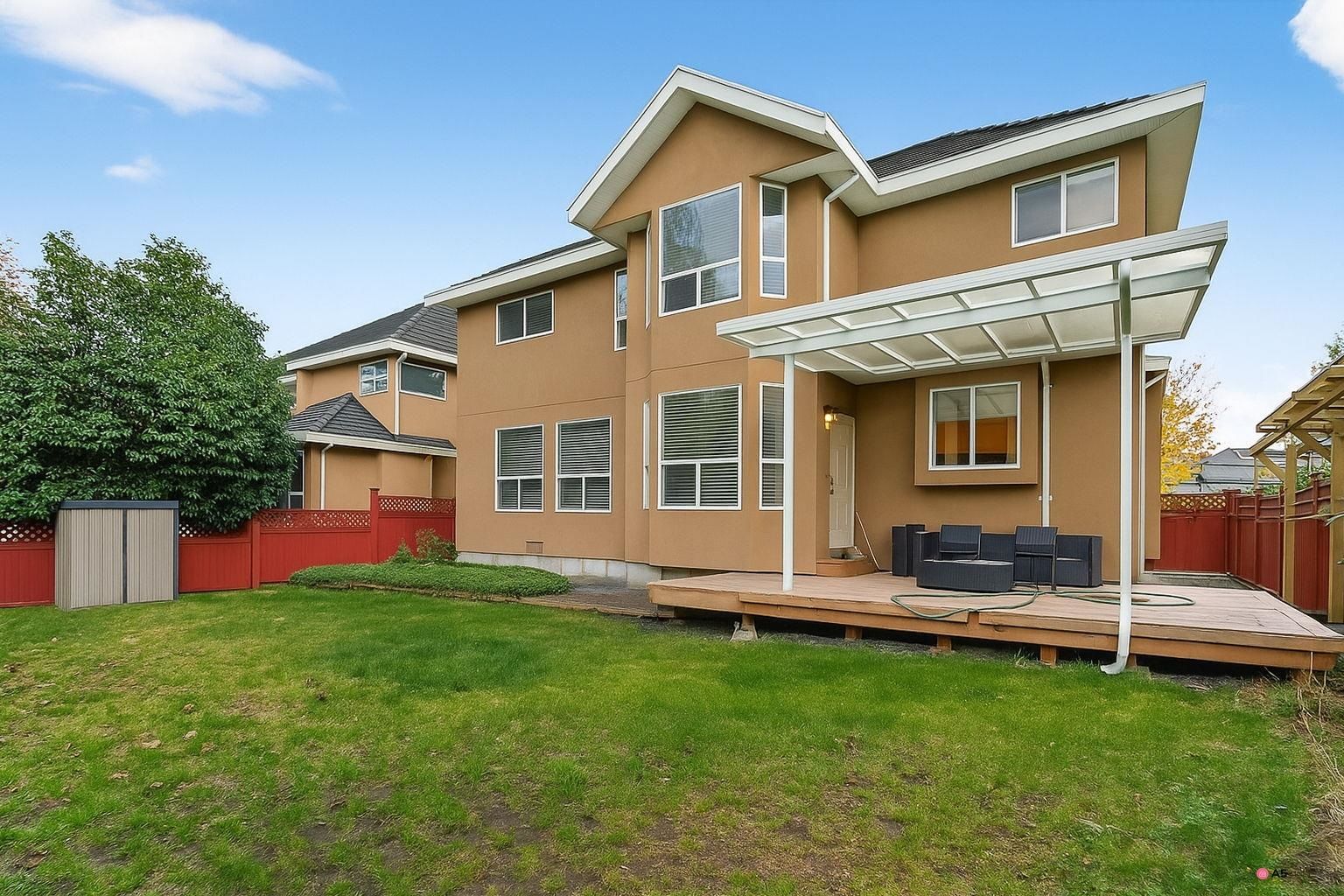 Listing Image 6