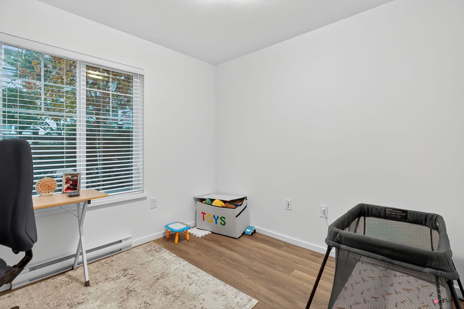 Listing Image 25