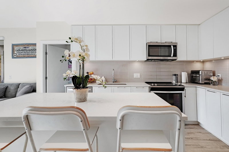 316 - 2382 Atkins Avenue, Port Coquitlam, V3C 0G7 | Image 2